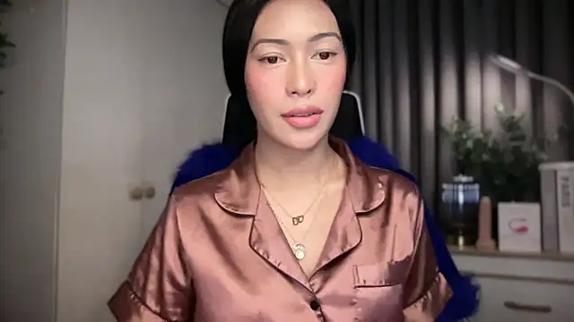 Jasmine Elcock online show from May 17, 2026, 10:54 pm