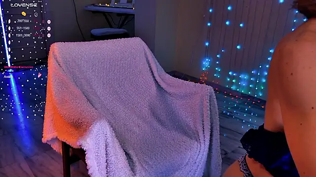 Arielle  03 online show from March 21, 2026, 2:13 am