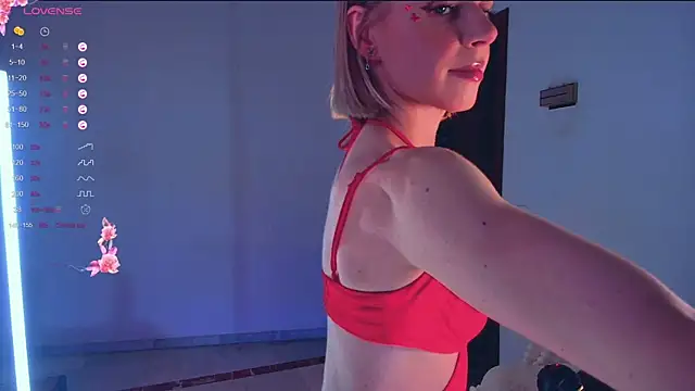 Arielle  03 online show from October 12, 2025, 3:41 am