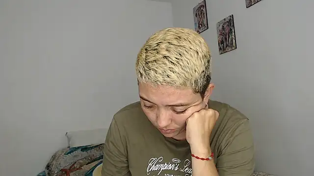 kathy luisa online show from February 19, 2026, 11:01 pm