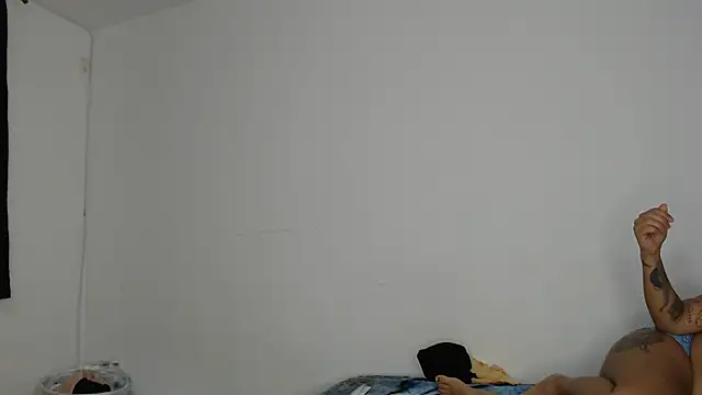 kathy luisa online show from December 3, 2025, 8:30 pm