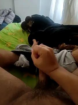 Snapshot of asezgin824 chatting on March 12, 2025, 11:32 am asezgin824 online show from March 12, 2025, 11:32 am