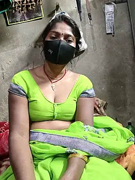 Arti032 online show from February 8, 2026, 7:11 pm