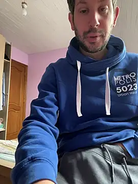 Taxidriver1988 online show from February 22, 2026, 1:13 pm