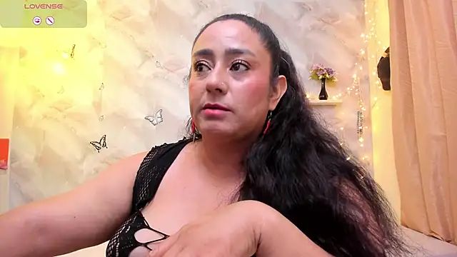 Snapshot of agathaxxx-69 chatting on November 9, 2025, 7:40 pm agathaxxx-69 online show from November 9, 2025, 7:40 pm