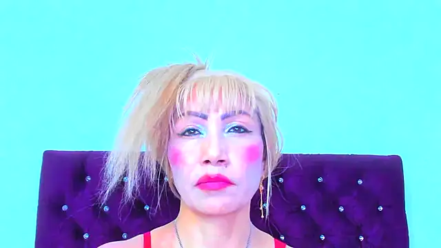 Snapshot of almabeckelt chatting on September 12, 2025, 8:41 pm almabeckelt online show from September 12, 2025, 8:41 pm
