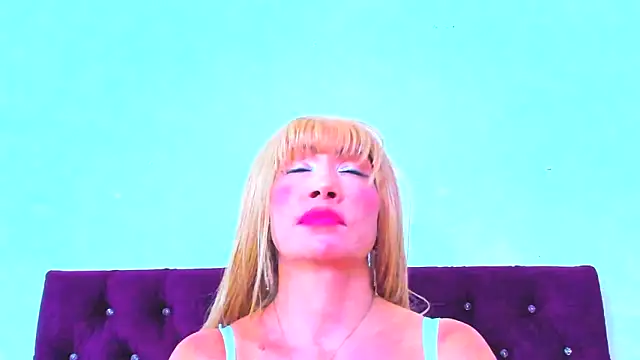 almabeckelt online show from April 13, 2026, 8:35 pm