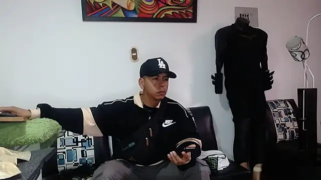 Black hot266 online show from September 27, 2025, 2:01 pm