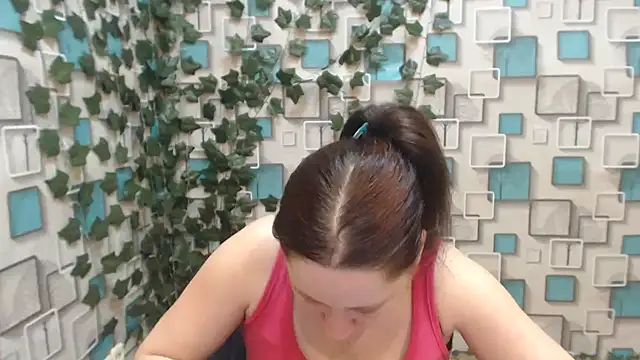 Snapshot of JosieJun_ chatting on February 12, 2025, 9:11 pm JosieJun online show from February 12, 2025, 9:11 pm