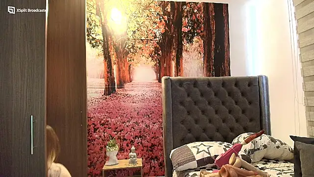 Snapshot of sofia23dirty chatting on September 25, 2025, 8:48 pm sofia23dirty online show from September 25, 2025, 8:48 pm