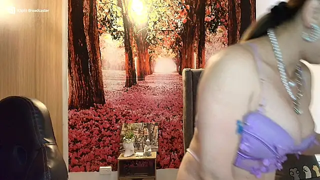 Snapshot of sofia23dirty chatting on October 11, 2025, 1:45 pm sofia23dirty online show from October 11, 2025, 1:45 pm