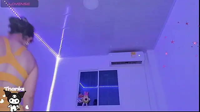 MollyG18 online show from March 19, 2025, 12:48 am