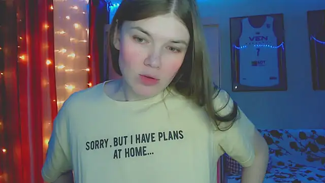 Snapshot of Klementa chatting on October 25, 2025, 7:03 pm Klementa online show from October 25, 2025, 7:03 pm