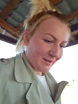 Marushka online show from March 10, 2025, 8:50 am