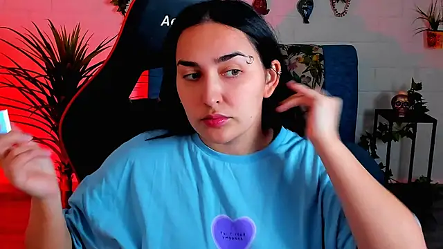 CeceliaJohnson online show from October 10, 2025, 8:04 am