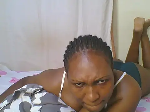 cute lavenda online show from January 10, 2026, 3:07 pm