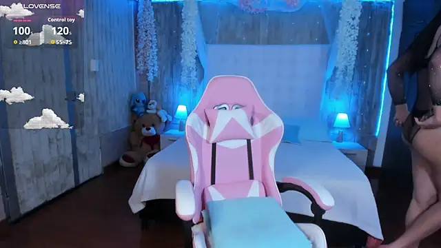 floryn susana online show from October 29, 2025, 10:52 pm