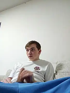 BigJuicy18cm online show from February 6, 2025, 11:15 pm