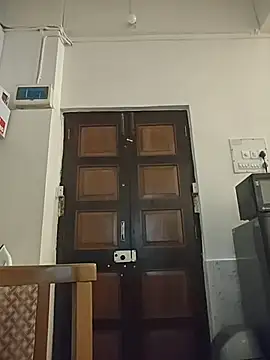 Susannemilf online show from April 5, 2026, 3:35 am