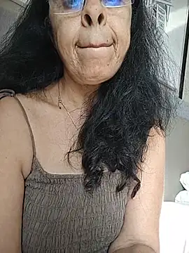 Susannemilf online show from January 8, 2026, 4:29 am