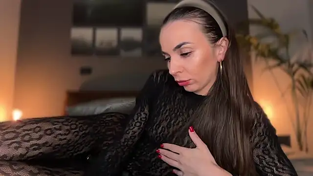 Snapshot of Bad_Giorgia chatting on February 17, 2025, 1:33 pm Bad Giorgia online show from February 17, 2025, 1:33 pm