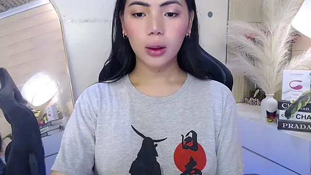 Martha pookerxxx online show from December 4, 2025, 11:48 pm