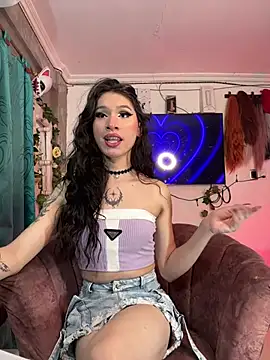 Snapshot of EnchantressFuckXxx chatting on January 13, 2026, 4:00 pm EnchantressFuckXxx online show from January 13, 2026, 4:00 pm