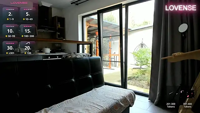 Snapshot of ElizSweet chatting on February 25, 2026, 10:26 am ElizSweet online show from February 25, 2026, 10:26 am