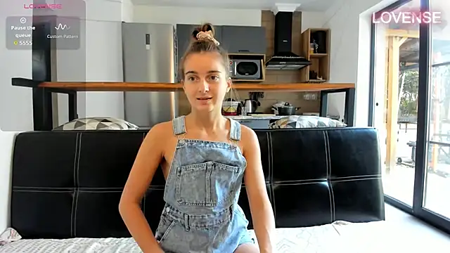 Snapshot of ElizSweet chatting on January 18, 2026, 7:12 am ElizSweet online show from January 18, 2026, 7:12 am