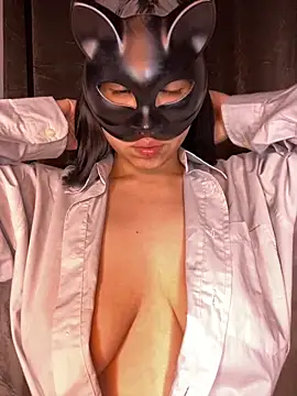 nenalayla online show from March 20, 2025, 2:42 pm