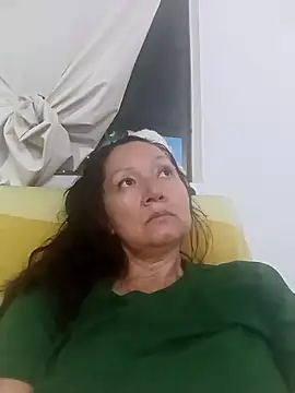 Sharomlove online show from April 30, 2026, 1:56 am