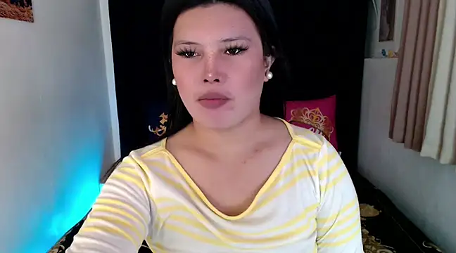 Snapshot of Angelic_Fuckerxxx chatting on March 14, 2025, 4:10 am Angelic Fuckerxxx online show from March 14, 2025, 4:10 am