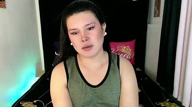 Snapshot of Angelic_Fuckerxxx chatting on February 8, 2025, 4:57 am Angelic Fuckerxxx online show from February 8, 2025, 4:57 am