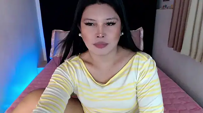 Snapshot of Angelic_Fuckerxxx chatting on March 21, 2025, 6:16 am Angelic Fuckerxxx online show from March 21, 2025, 6:16 am