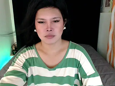 Snapshot of Angelic_Fuckerxxx chatting on September 16, 2025, 2:34 am Angelic Fuckerxxx online show from September 16, 2025, 2:34 am