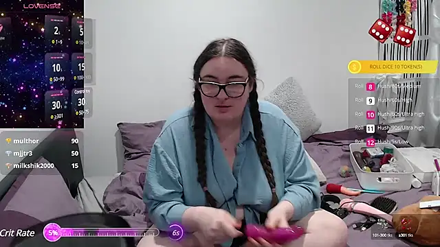 Snapshot of Rebecca_Summer chatting on February 18, 2025, 9:09 pm Rebecca Summer online show from February 18, 2025, 9:09 pm