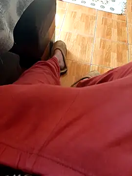 feet toes online show from May 27, 2026, 7:27 am