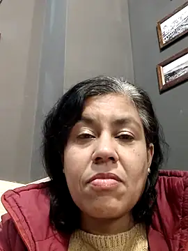 Molly newman6 online show from December 15, 2025, 1:06 pm