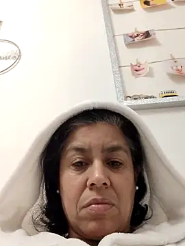 Molly newman6 online show from November 27, 2025, 6:08 pm