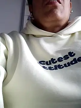 Molly newman6 online show from March 21, 2026, 11:47 am