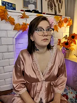 HunnyyLove online show from March 17, 2025, 5:49 pm