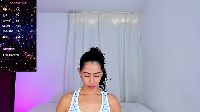 VioletaSotter online show from March 6, 2026, 12:22 pm