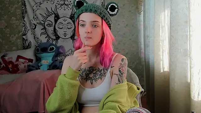 Snapshot of Cutie_Adelia chatting on March 16, 2025, 9:05 am Cutie Adelia online show from March 16, 2025, 9:05 am