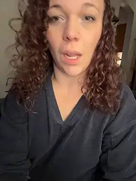 AuroraSummers online show from March 3, 2026, 4:14 pm