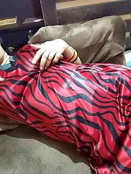 Diya 143 online show from April 15, 2026, 7:40 pm