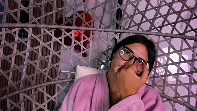 brenda moris01 online show from February 26, 2026, 10:32 pm