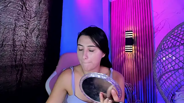 brenda moris01 online show from May 15, 2026, 9:13 pm