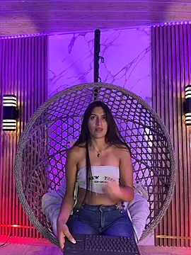 brenda moris01 online show from March 7, 2026, 10:48 pm