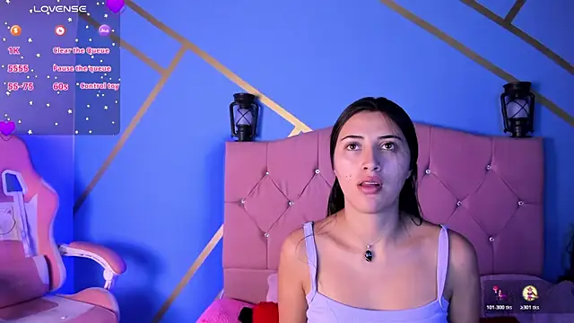 brenda moris01 online show from November 6, 2025, 9:08 pm