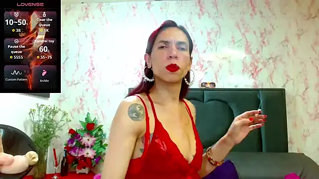 VanessaWolf online show from November 19, 2025, 1:33 pm